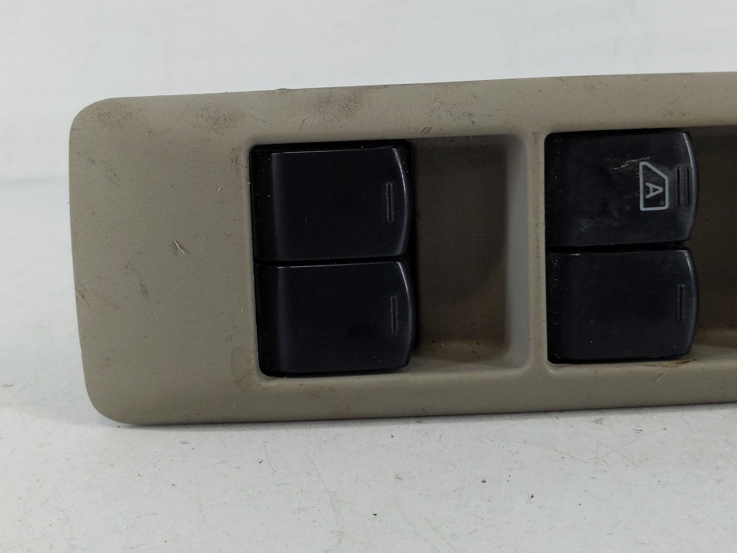 2008-2010 Nissan Rogue Master Power Window Switch Replacement Driver Side Left P/N:PA6-GF30 Fits Fits 2008 2009 2010 OEM Use