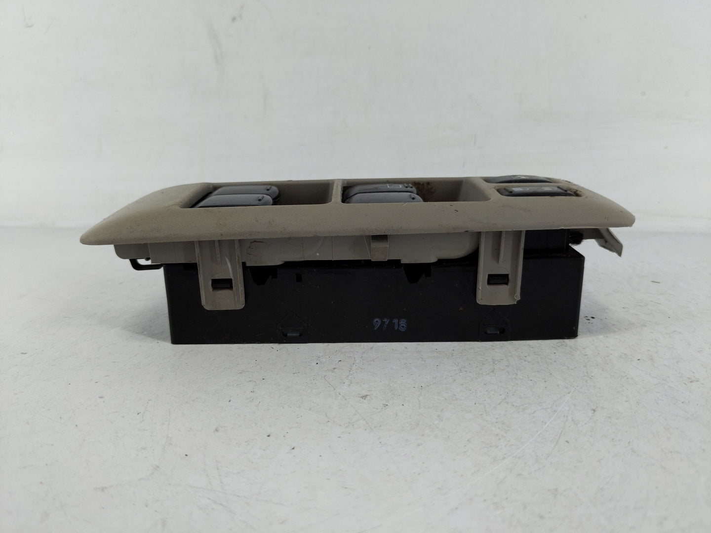 2008-2010 Nissan Rogue Master Power Window Switch Replacement Driver Side Left P/N:PA6-GF30 Fits Fits 2008 2009 2010 OEM Use