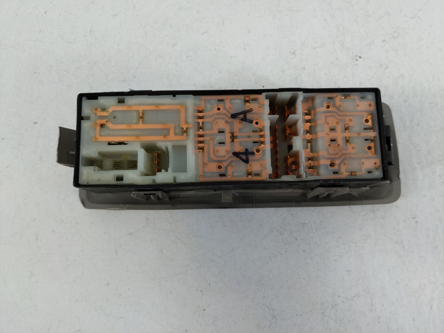 2008-2010 Nissan Rogue Master Power Window Switch Replacement Driver Side Left P/N:PA6-GF30 Fits Fits 2008 2009 2010 OEM Use