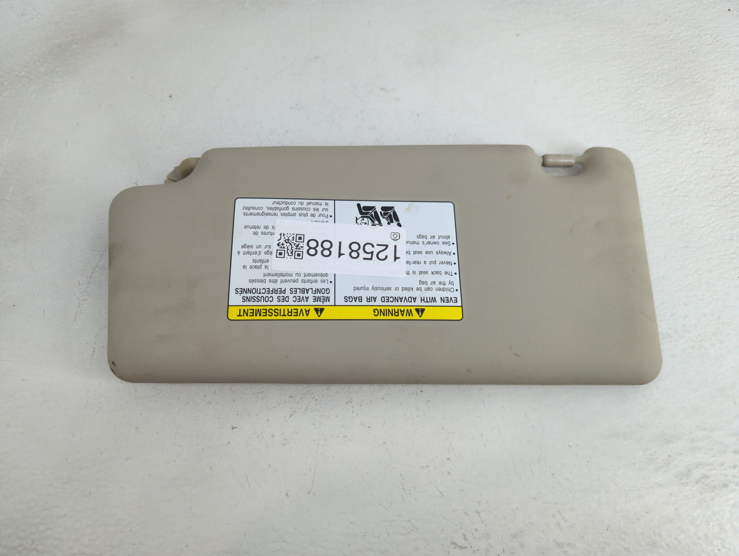 2008-2010 Nissan Rogue Sun Visor Shade Replacement Passenger Right Mirror Fits Fits 2008 2009 2010 OEM Used Auto Parts - Oem