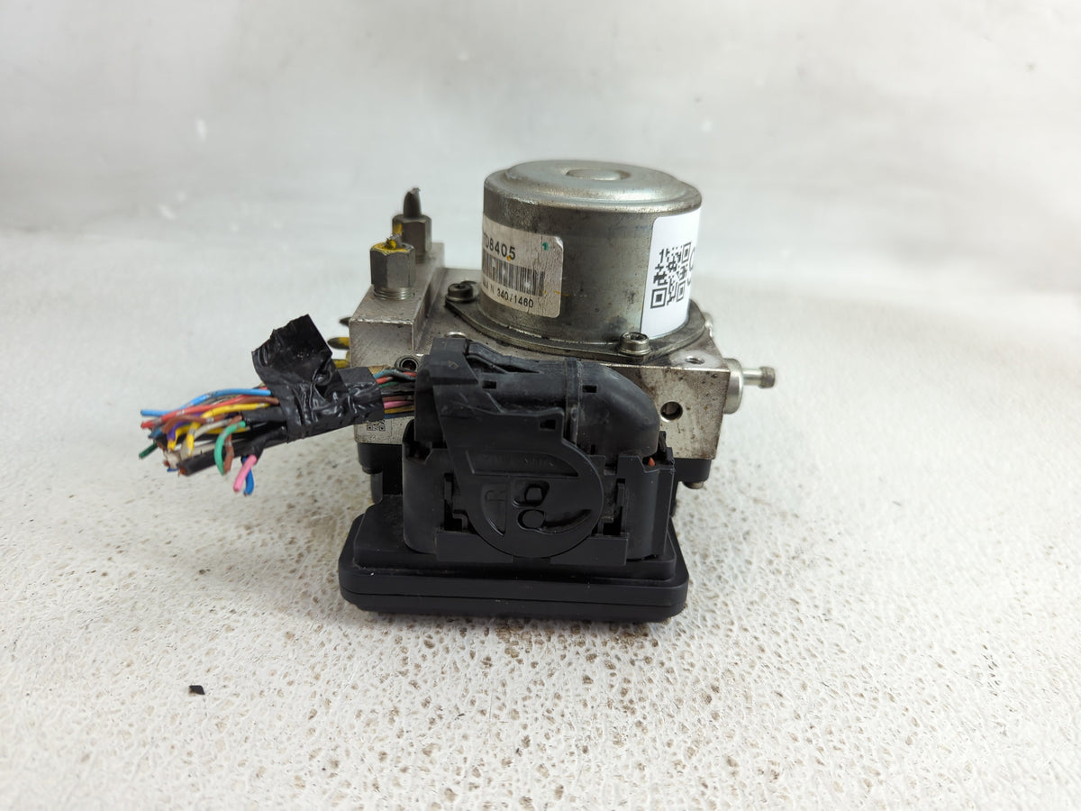 2010 Nissan Rogue Anti-Lock Brake ABS Pump Module Actuator OEM P/N:TD8405 Fits OEM Used Auto Parts - Oemusedautoparts1.com