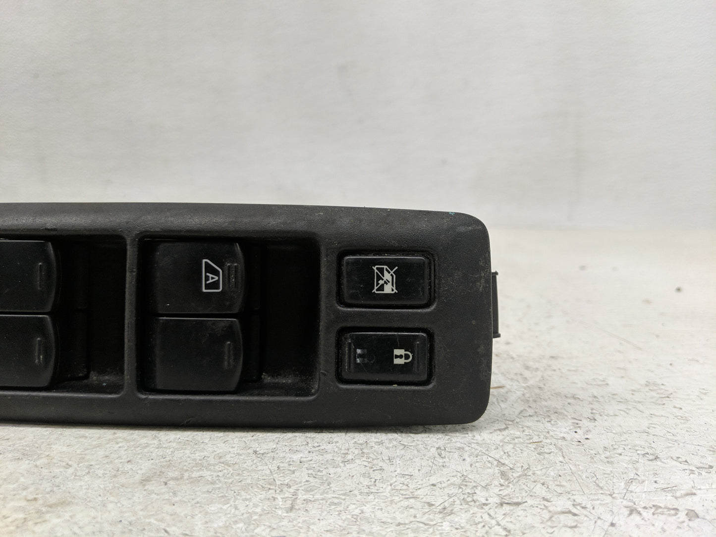 2008-2010 Nissan Rogue Master Power Window Switch Replacement Driver Side Left Fits Fits 2008 2009 2010 OEM Used Auto Parts 
