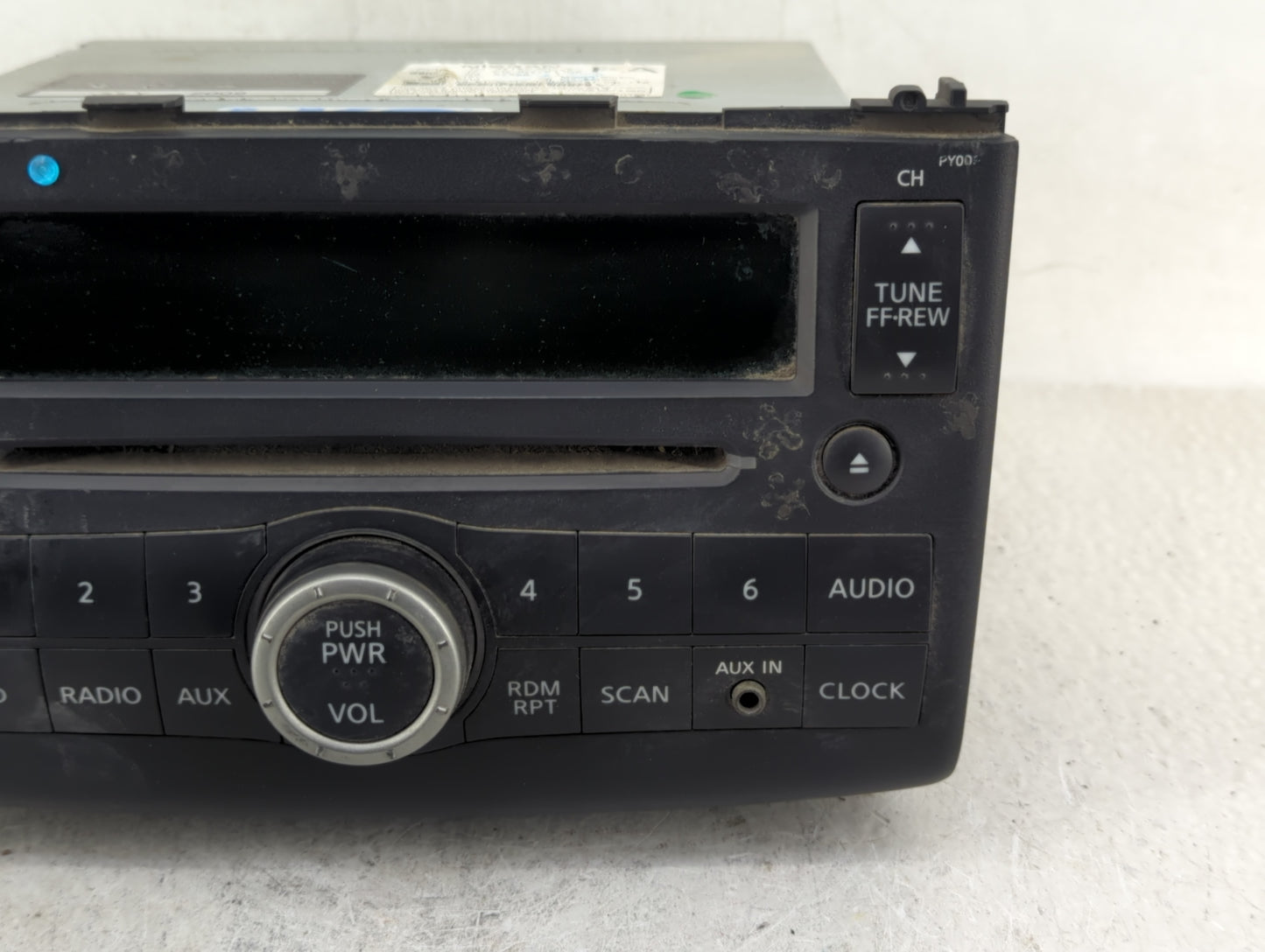 2009-2010 Nissan Rogue Radio AM FM Cd Player Receiver Replacement Fits Fits 2009 2010 OEM Used Auto Parts - Oemusedautoparts