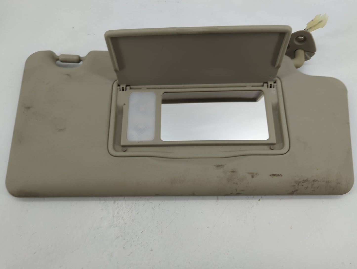 2008-2015 Nissan Rogue Sun Visor Shade Replacement Passenger Right Mirror Fits Fits 2008 2009 2010 2011 2012 2013 2014 2015 