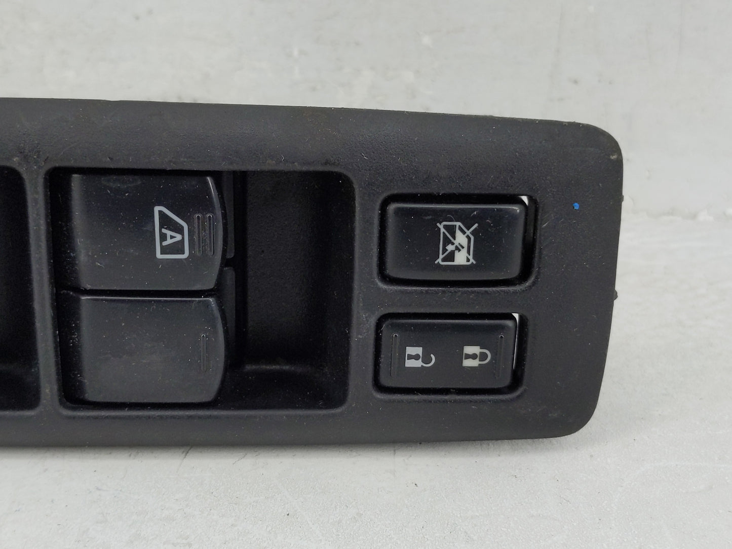 2008-2010 Nissan Rogue Master Power Window Switch Replacement Driver Side Left Fits Fits 2008 2009 2010 OEM Used Auto Parts 