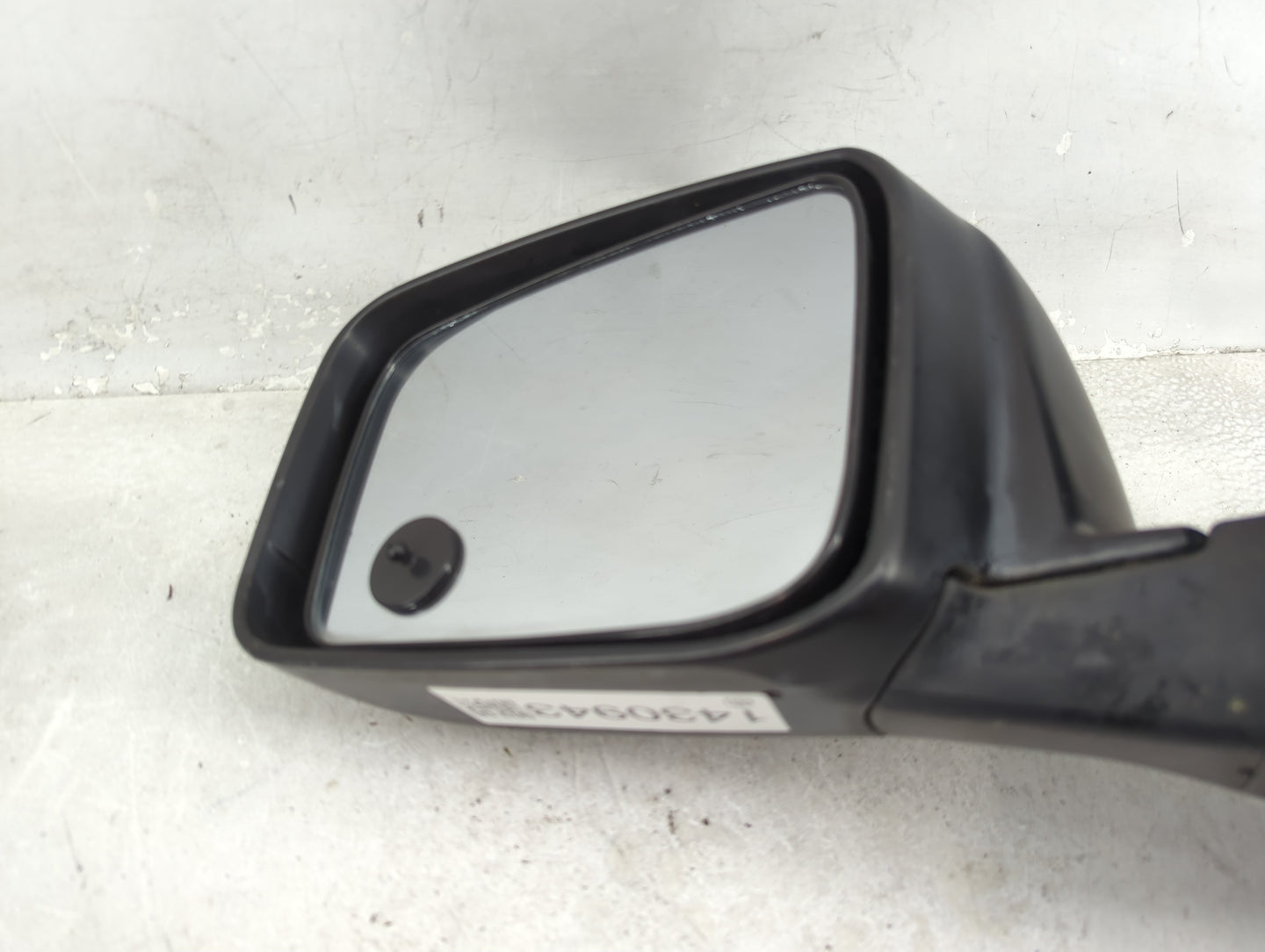2008-2015 Nissan Rogue Driver Side View Mirror - Left Door Mirror OEM Used - Oemusedautoparts1.com