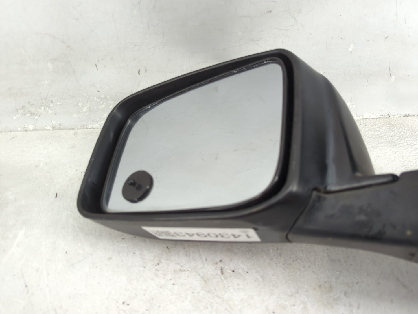 2008-2015 Nissan Rogue Driver Side View Mirror - Left Door Mirror OEM Used - Oemusedautoparts1.com