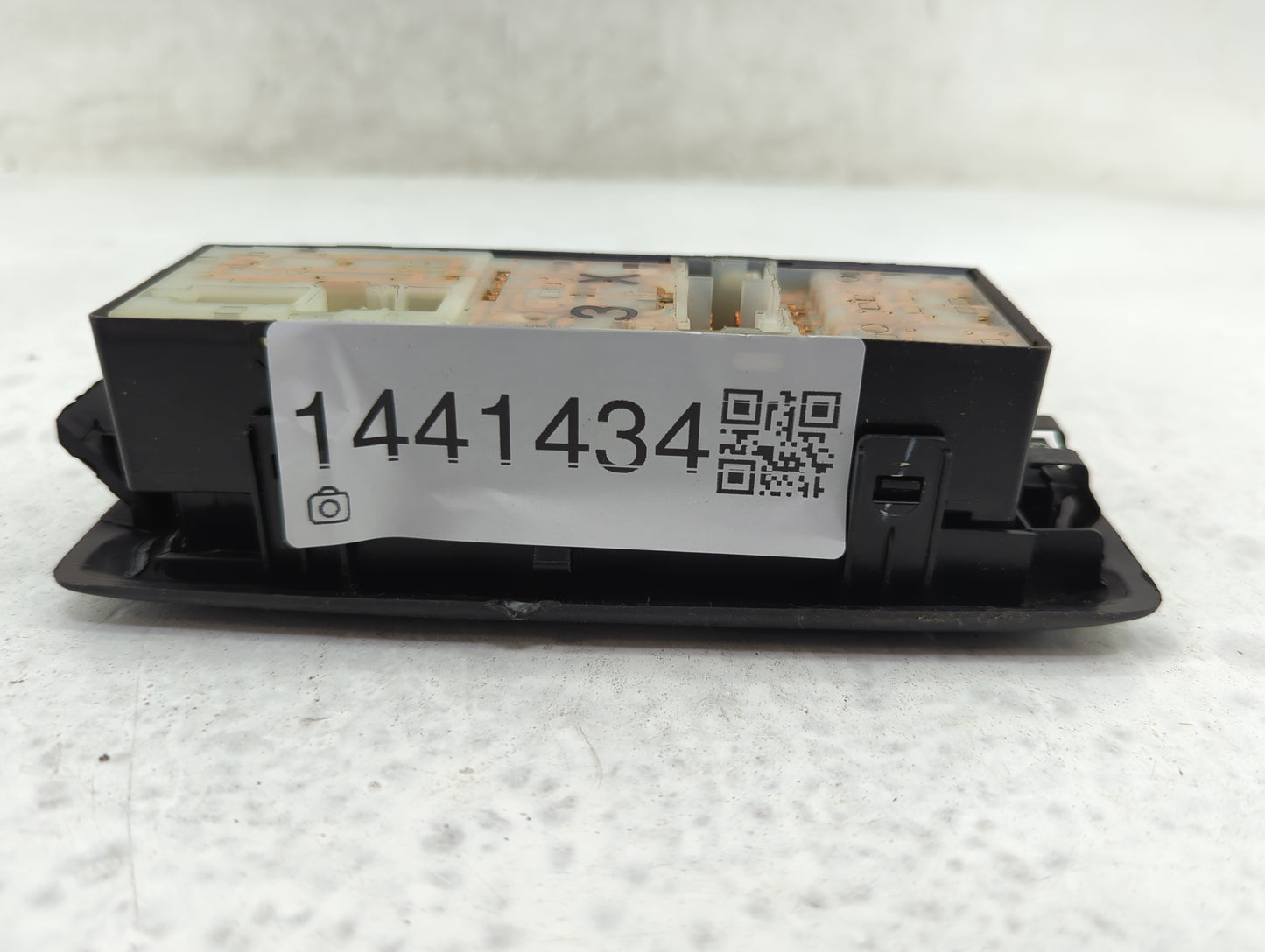 2008-2010 Nissan Rogue Master Power Window Switch Replacement Driver Side Left Fits Fits 2008 2009 2010 OEM Used Auto Parts 