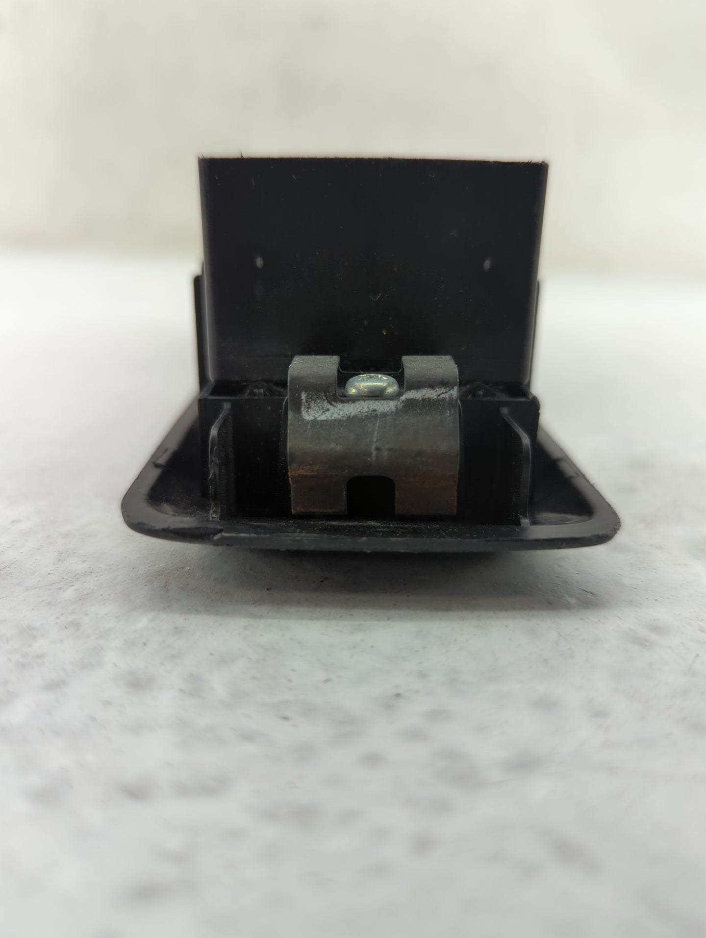 2008-2010 Nissan Rogue Master Power Window Switch Replacement Driver Side Left Fits Fits 2008 2009 2010 OEM Used Auto Parts 
