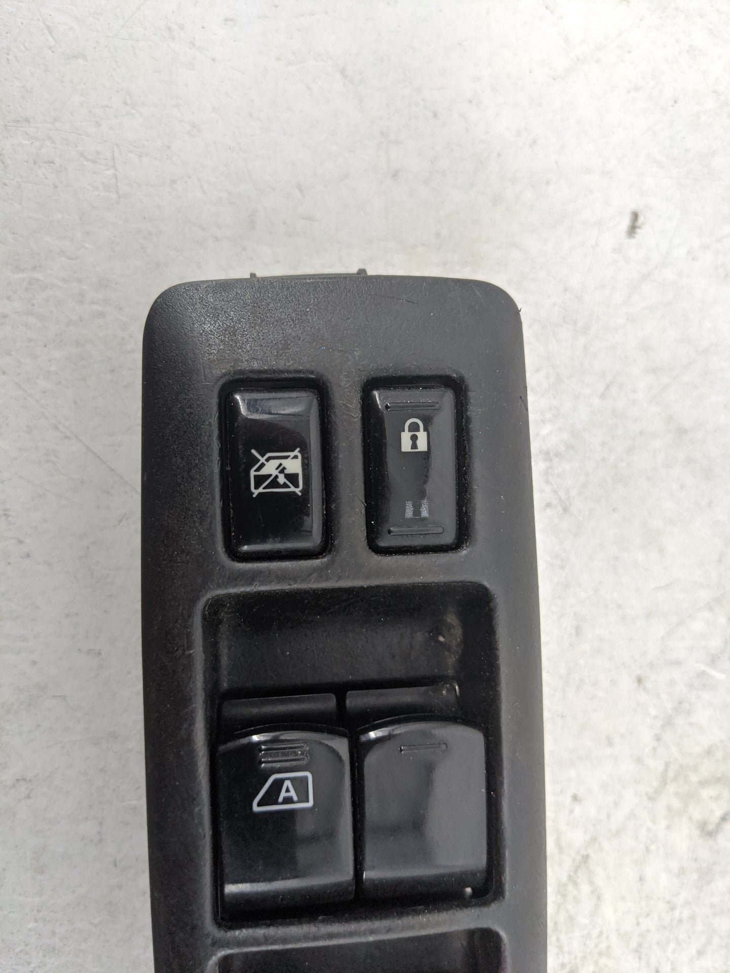 2008-2010 Nissan Rogue Master Power Window Switch Replacement Driver Side Left Fits Fits 2008 2009 2010 OEM Used Auto Parts 