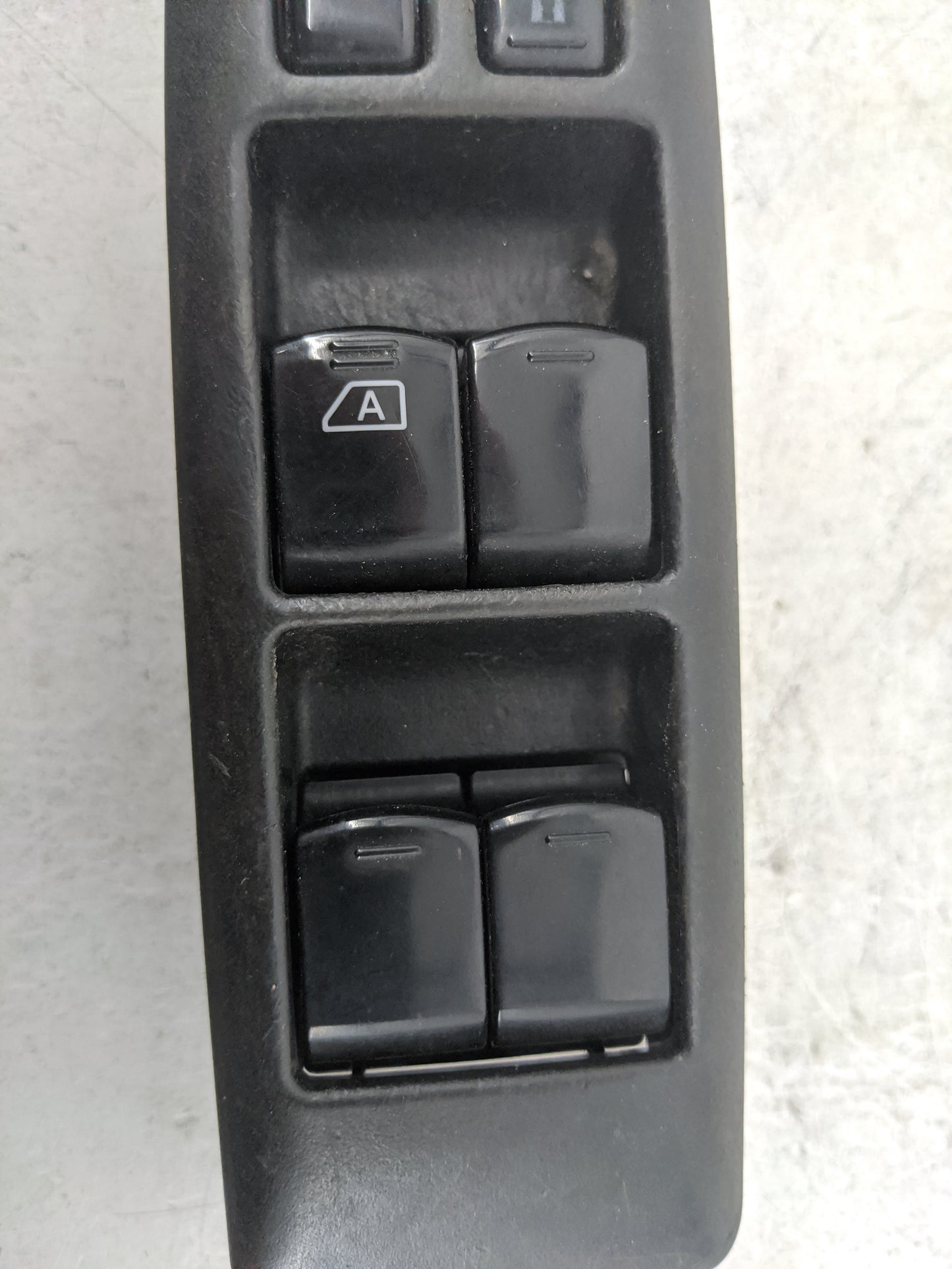 2008-2010 Nissan Rogue Master Power Window Switch Replacement Driver Side Left Fits Fits 2008 2009 2010 OEM Used Auto Parts 