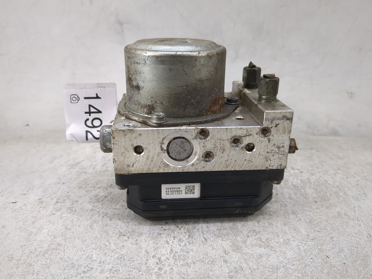 2010 Nissan Rogue ABS Pump Control Module Replacement P/N:TD8405 02120723 Fits OEM Used Auto Parts - Oemusedautoparts1.com
