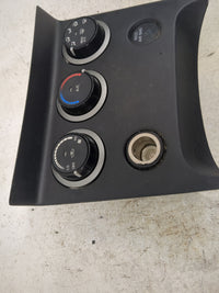 2008-2010 Nissan Rogue Climate Control Module Temperature AC/Heater Replacement P/N:27500 JM00A A02000A7600004 Fits OEM Used