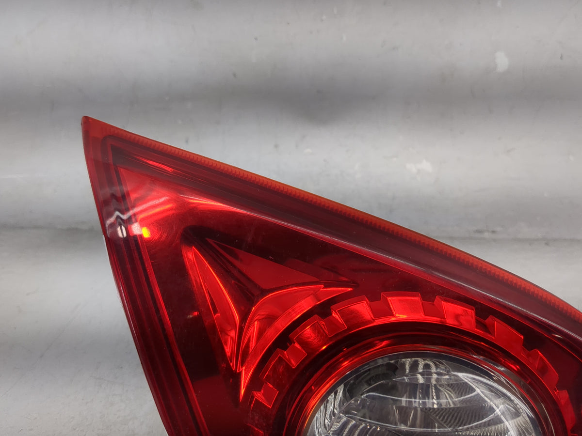 2009-2015 Nissan Rogue Driver Left Side Deck Lid Mounted Tail Light 1512344 - Oemusedautoparts1.com