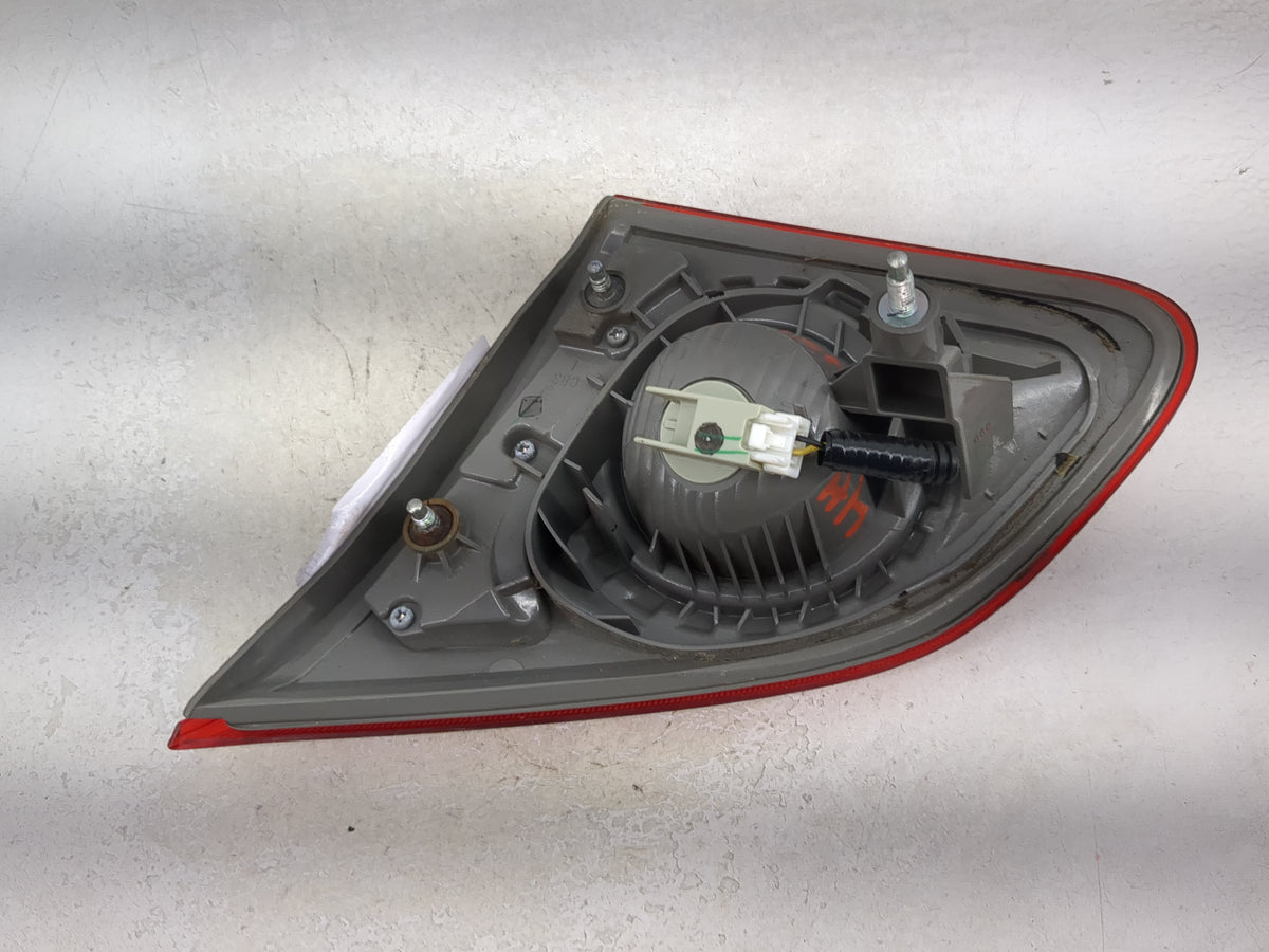 2009-2015 Nissan Rogue Driver Left Side Deck Lid Mounted Tail Light 1512344 - Oemusedautoparts1.com