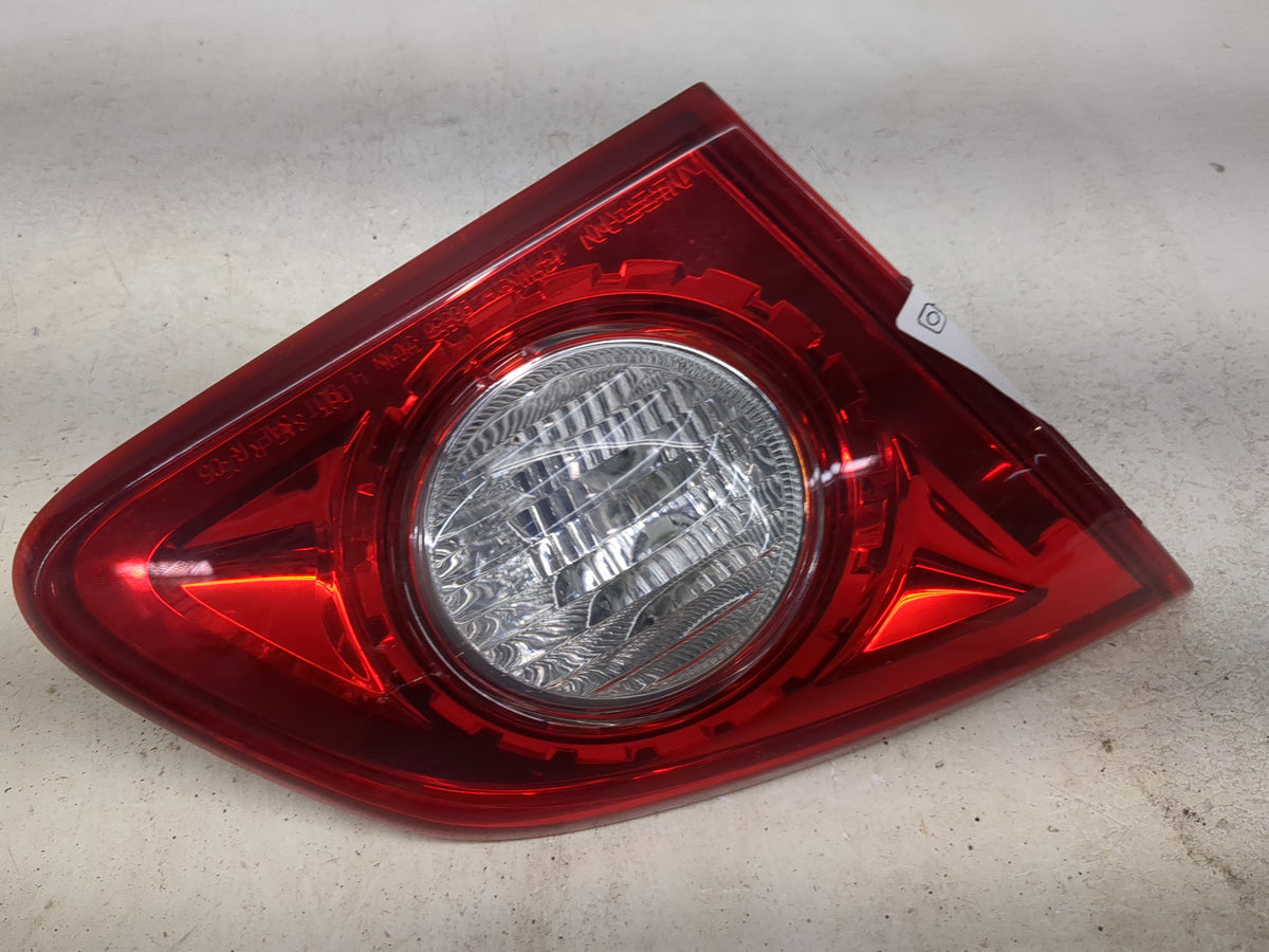 2009-2015 Nissan Rogue Driver Left Side Deck Lid Mounted Tail Light 1513455 - Oemusedautoparts1.com