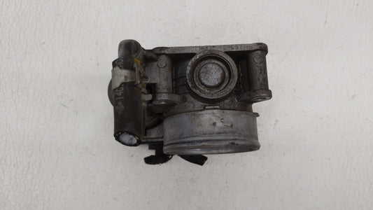 2008-2011 Nissan Rogue Throttle Body P/N:RME60-15 Fits Fits 2007 2008 2009 2010 2011 2012 2013 OEM Used Auto Parts