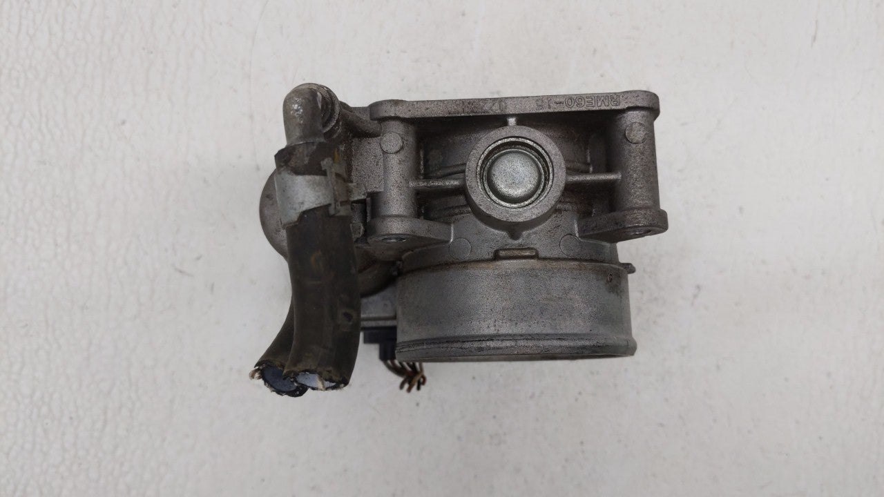 2008-2011 Nissan Rogue Throttle Body P/N:RME60-15 Fits Fits 2007 2008 2009 2010 2011 2012 2013 OEM Used Auto Parts - Oemused