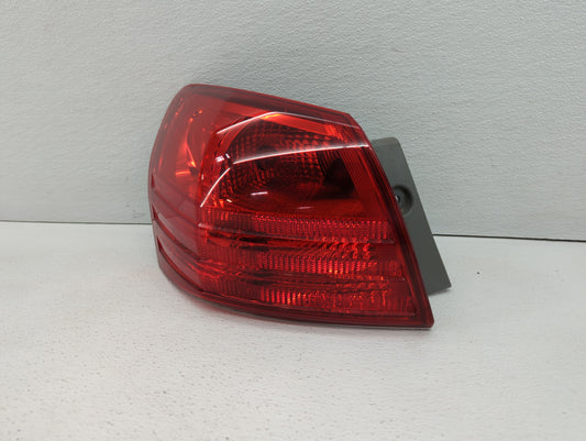 2008-2015 Nissan Rogue Tail Light Assembly Driver Left OEM P/N:DS685-B000L 2PA 946 099 Fits OEM Used Auto Parts - Oemusedaut