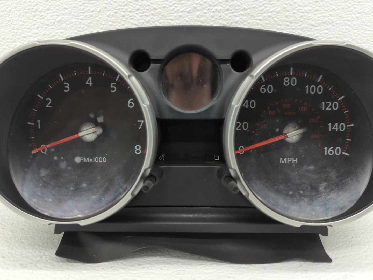 2010 Nissan Rogue Instrument Cluster Speedometer Gauges P/N:CZ30B/QFBD CZ30B/OSUP Fits OEM Used Auto Parts - Oemusedautopart