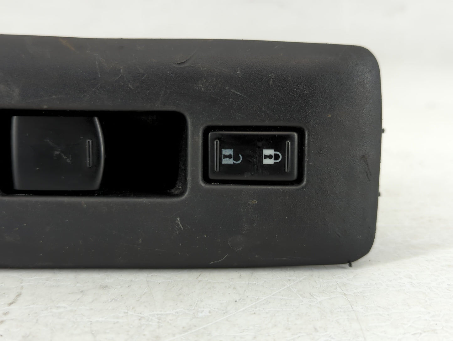 2010 Nissan Rogue Passenger Right Power Window Switch 80960 Jm00a - Oemusedautoparts1.com