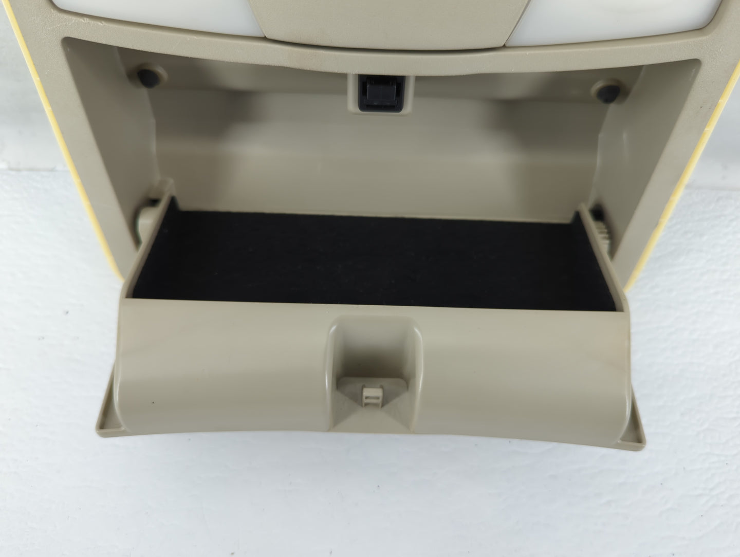 2008-2012 Nissan Rogue Overhead Roof Console 574185 - Oemusedautoparts1.com