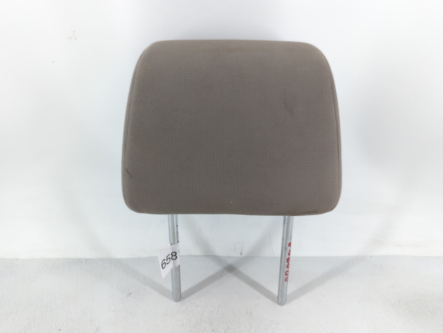 2010 Nissan Rogue Headrest Head Rest Front Driver Passenger Seat Fits OEM Used Auto Parts - Oemusedautoparts1.com