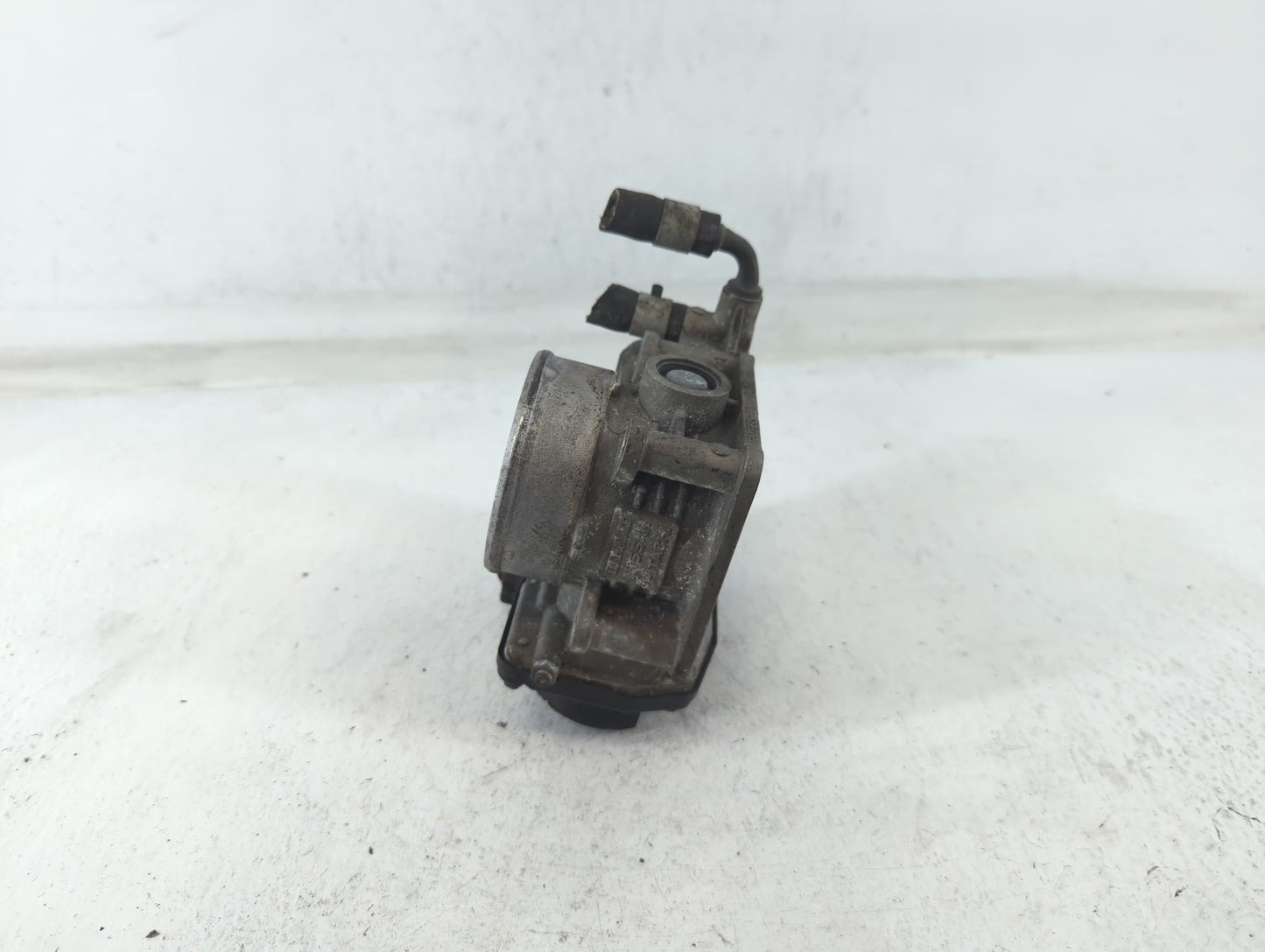 2008-2011 Nissan Rogue Throttle Body P/N:RME60-15 Fits Fits 2007 2008 2009 2010 2011 2012 2013 OEM Used Auto Parts - Oemused