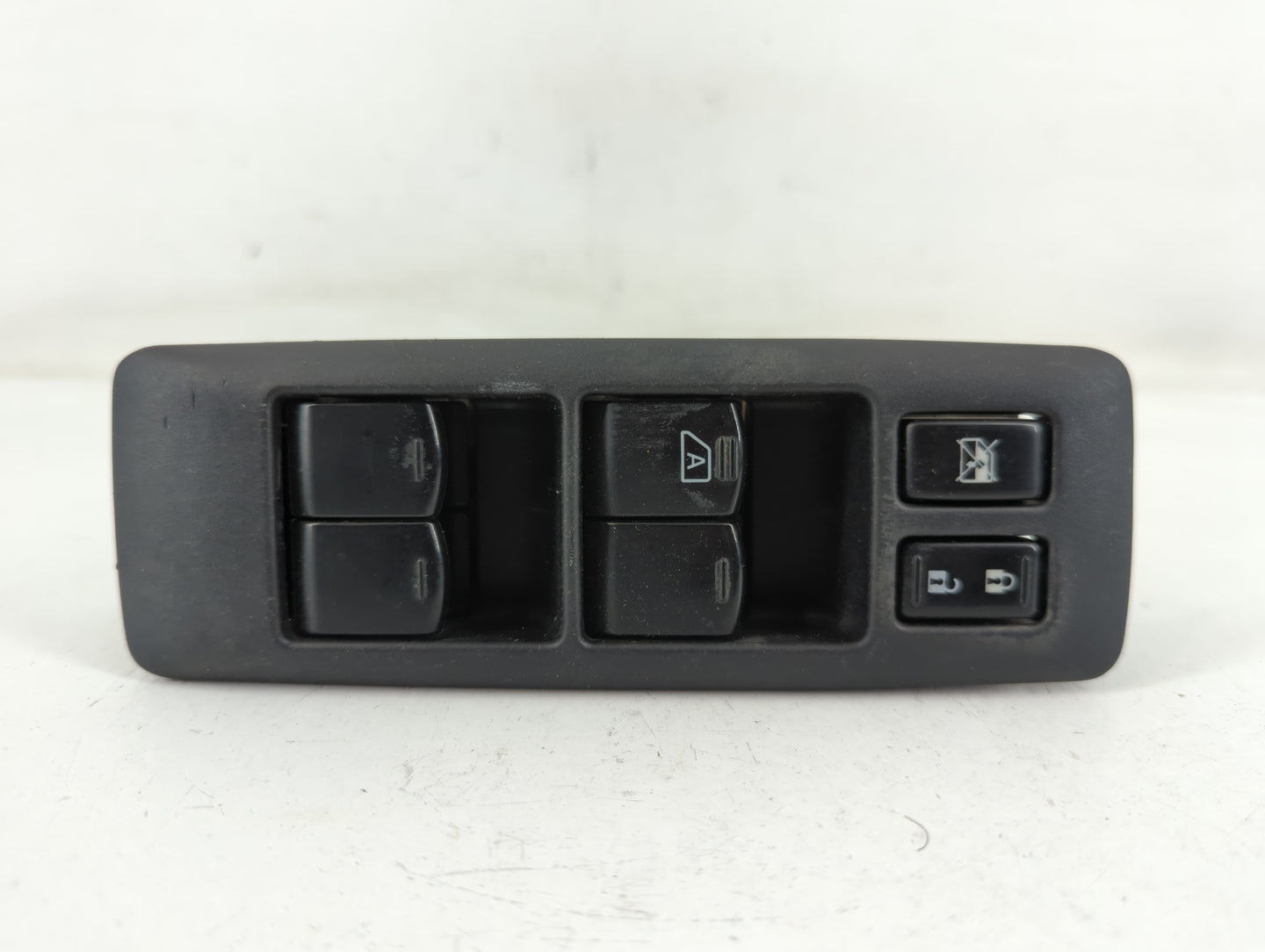 2008-2010 Nissan Rogue Master Power Window Switch Replacement Driver Side Left P/N:>PA6-GF30< Fits Fits 2008 2009 2010 OEM U