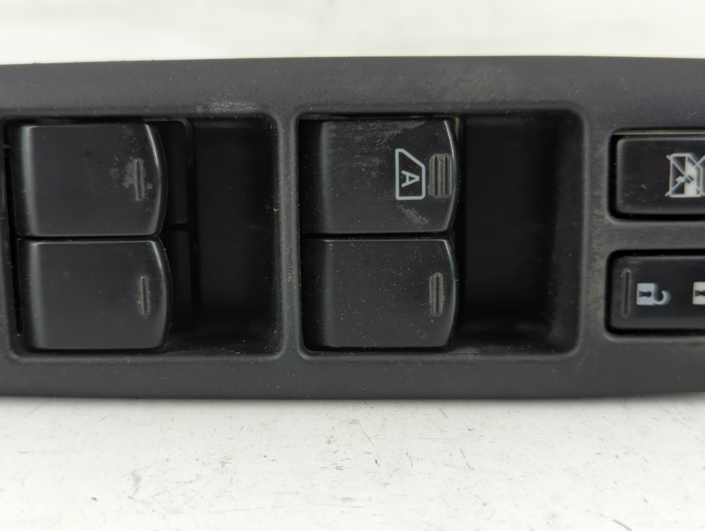 2008-2010 Nissan Rogue Master Power Window Switch Replacement Driver Side Left P/N:>PA6-GF30< Fits Fits 2008 2009 2010 OEM U