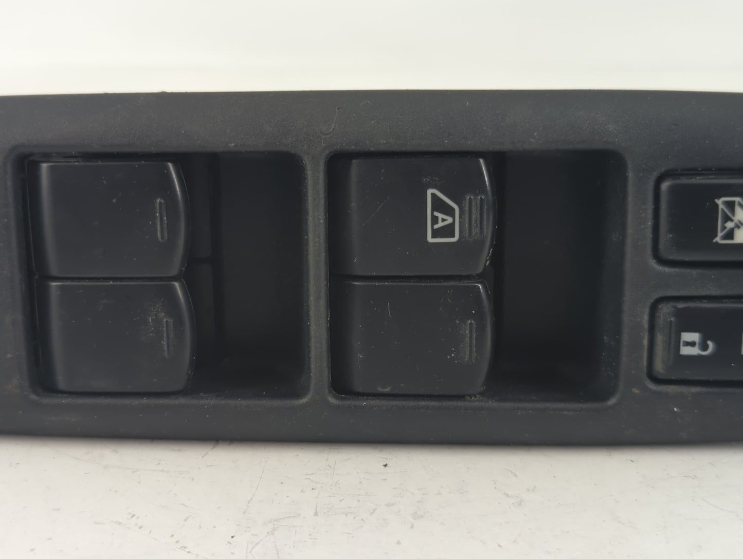 2008-2010 Nissan Rogue Master Power Window Switch Replacement Driver Side Left P/N:PA6-GF30 Fits Fits 2008 2009 2010 OEM Use