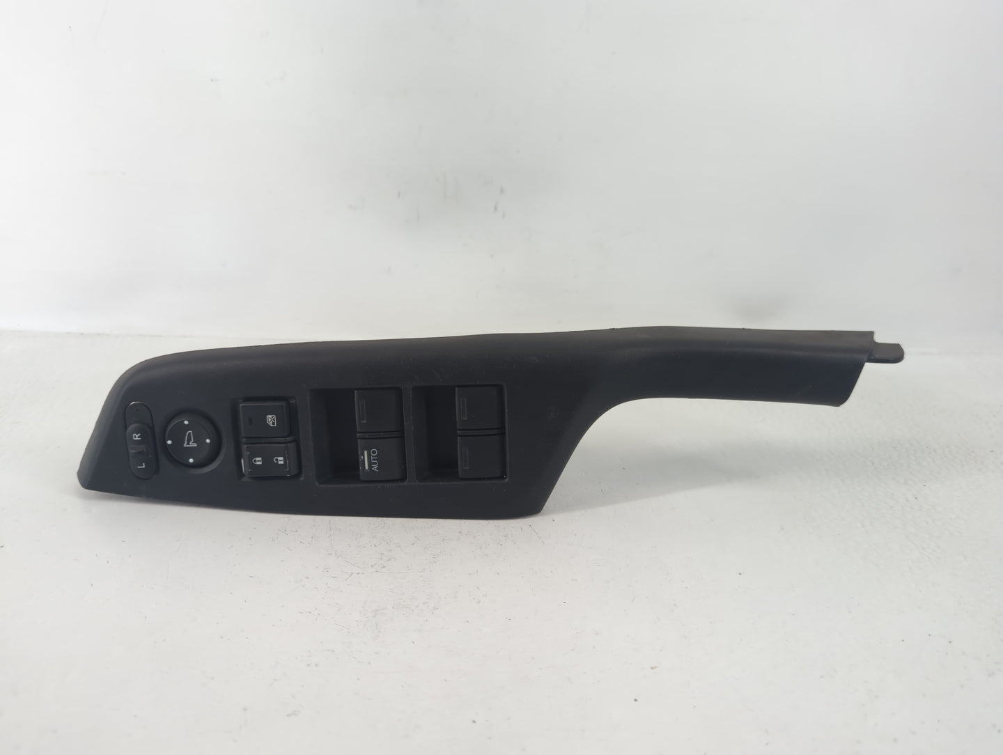 2008-2010 Nissan Rogue Master Power Window Switch Replacement Driver Side Left P/N:30009 Z100005NCC Fits Fits 2008 2009 2010