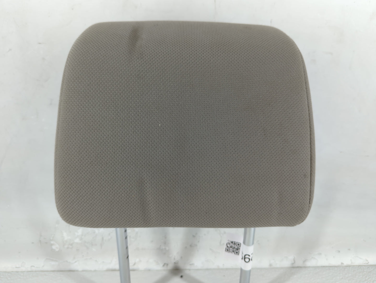 2010 Nissan Rogue Headrest Head Rest Front Driver Passenger Seat Grey - Oemusedautoparts1.com