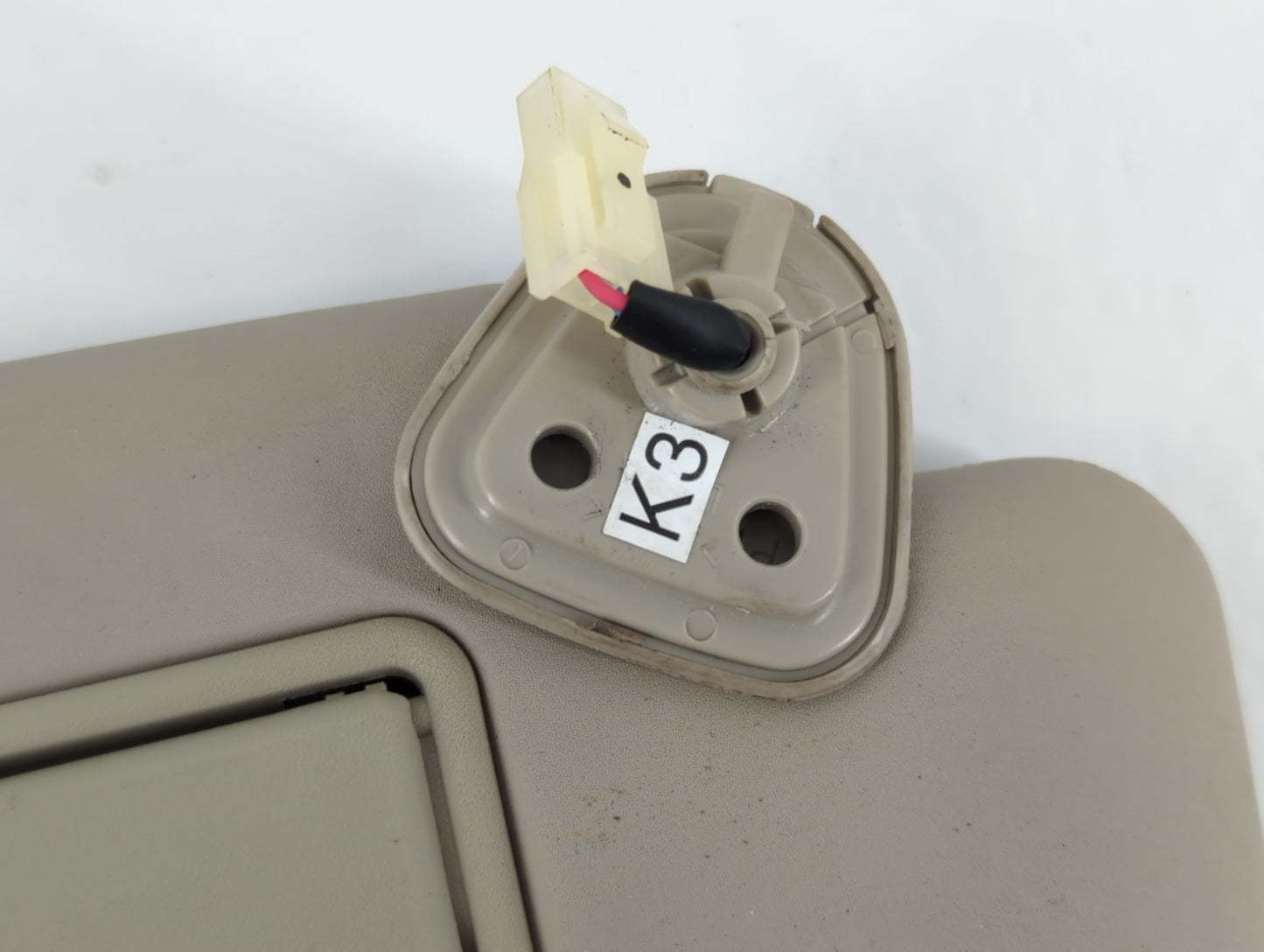2008-2010 Nissan Rogue Sun Visor Shade Replacement Passenger Right Mirror Fits Fits 2008 2009 2010 OEM Used Auto Parts - Oem