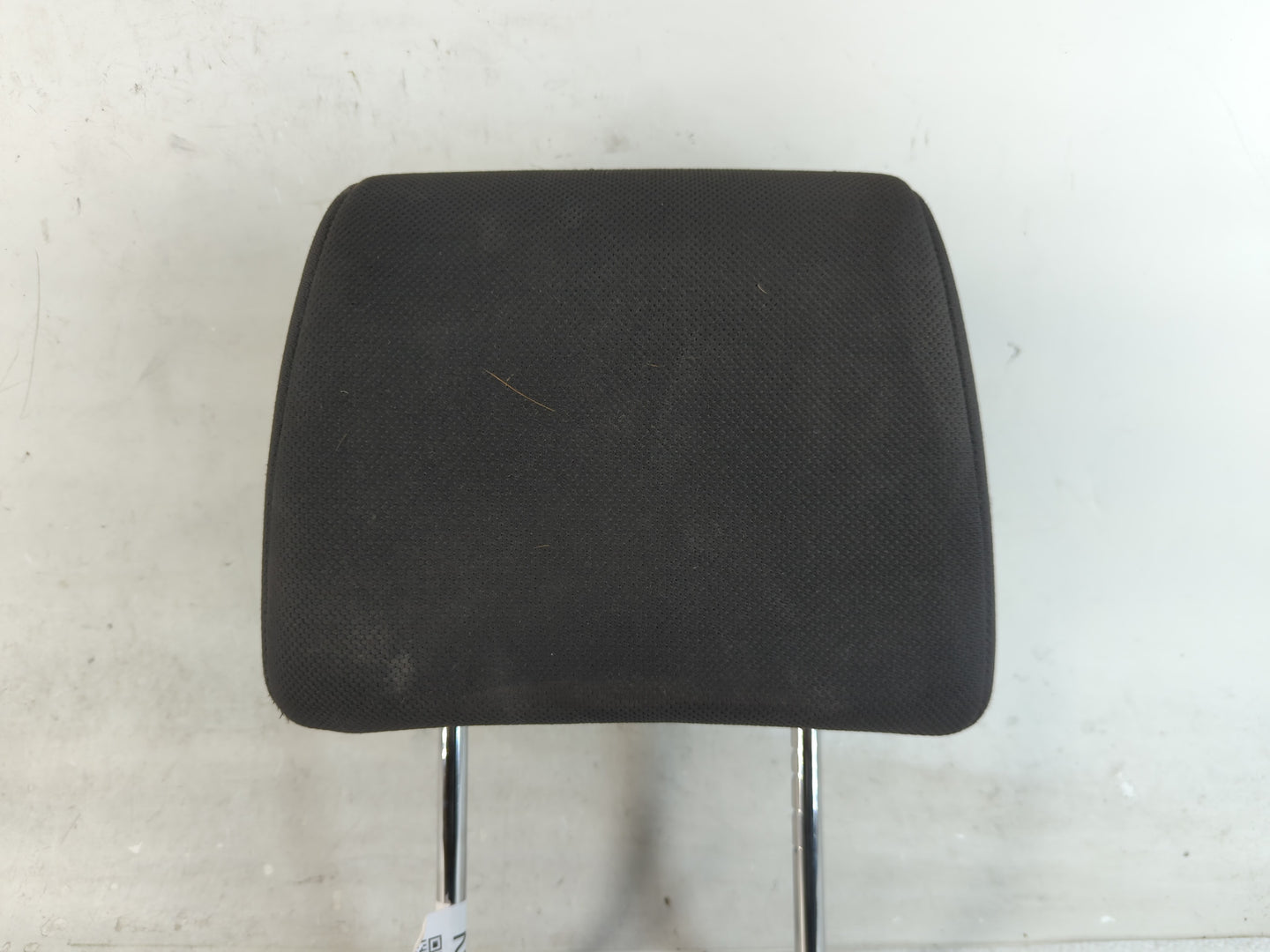2010 Nissan Rogue Headrest Head Rest Front Driver Passenger Seat Fits OEM Used Auto Parts - Oemusedautoparts1.com