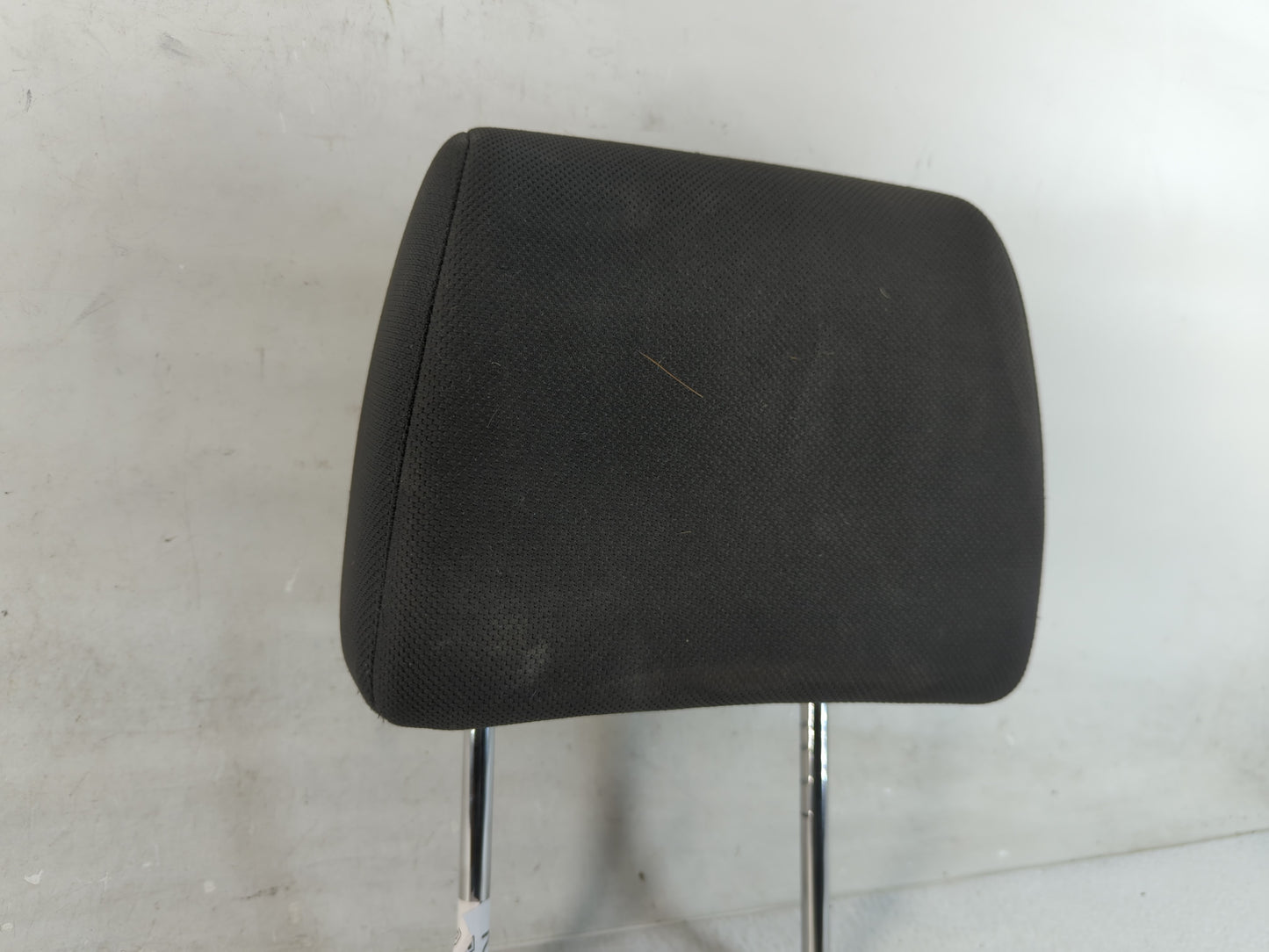 2010 Nissan Rogue Headrest Head Rest Front Driver Passenger Seat Fits OEM Used Auto Parts - Oemusedautoparts1.com