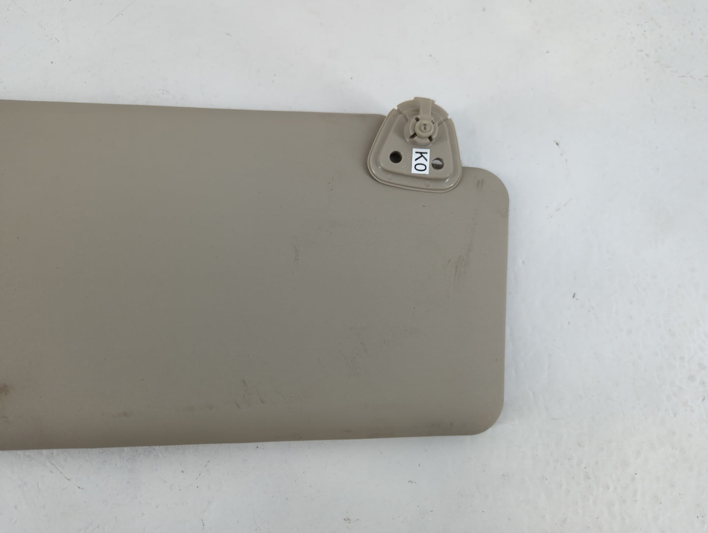 2008-2010 Nissan Rogue Sun Visor Shade Replacement Passenger Right Mirror Fits Fits 2008 2009 2010 OEM Used Auto Parts - Oem