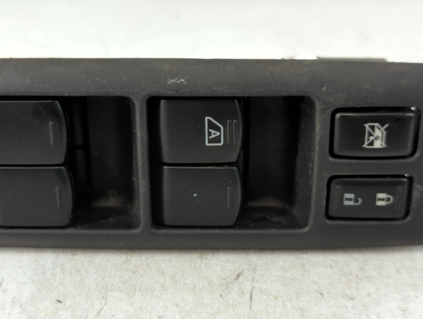 2010 Nissan Rogue Master Power Window Switch Replacement Driver Side Left Fits OEM Used Auto Parts - Oemusedautoparts1.com
