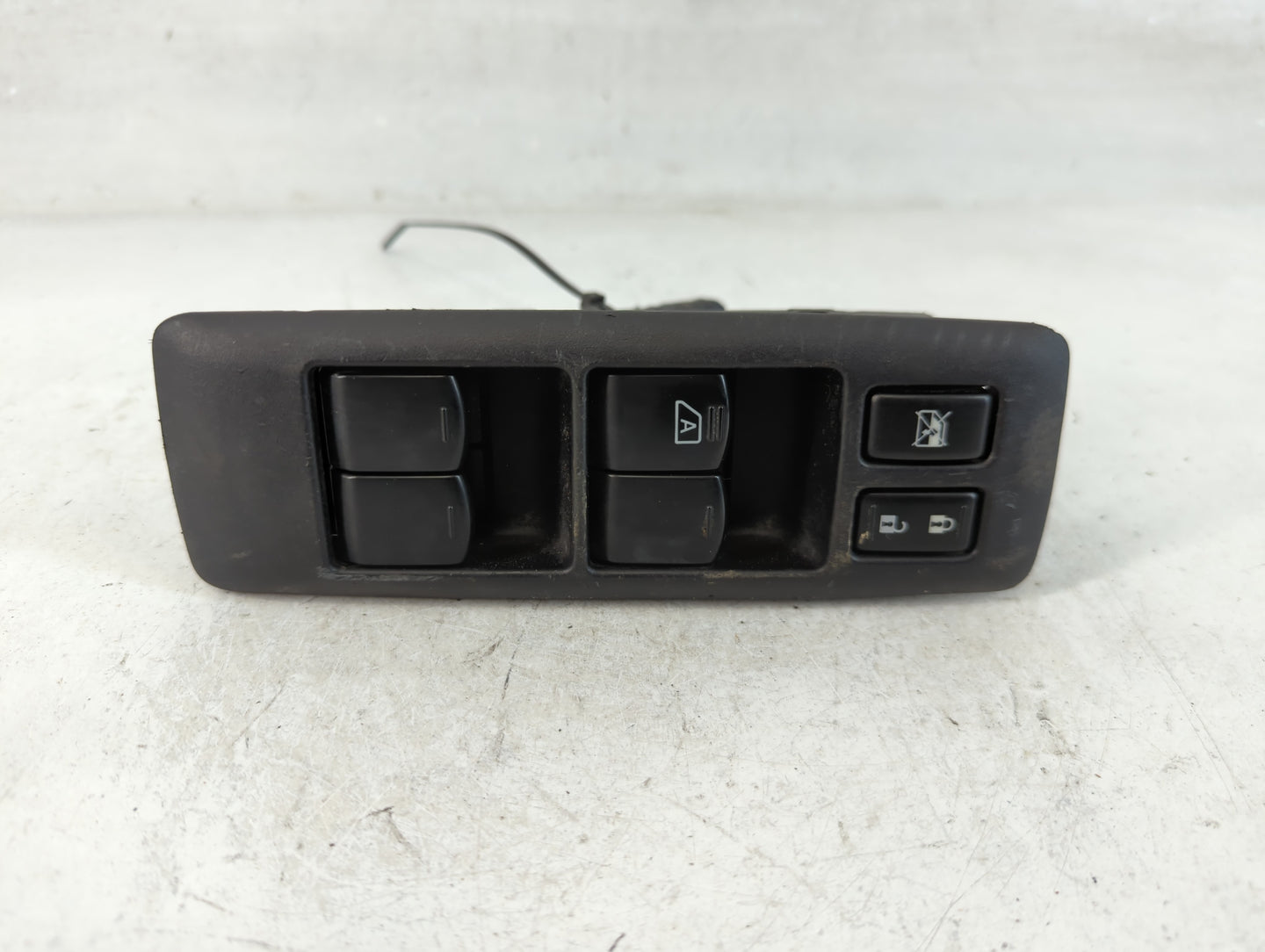 2008-2010 Nissan Rogue Master Power Window Switch Replacement Driver Side Left Fits Fits 2008 2009 2010 OEM Used Auto Parts 