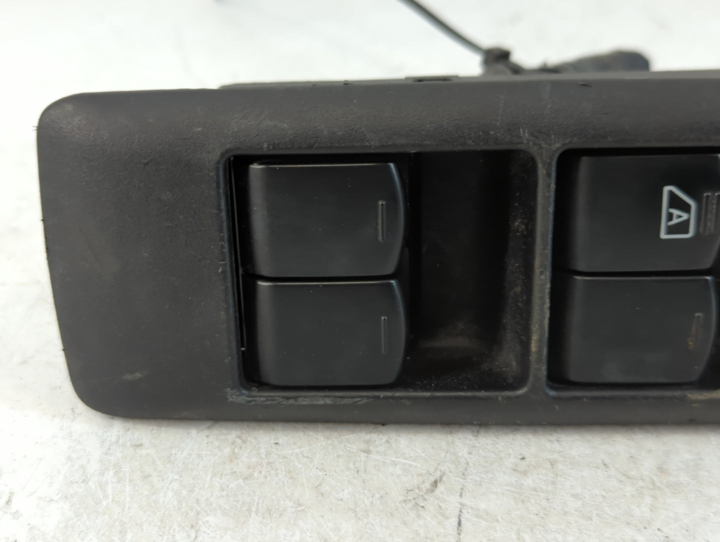 2008-2010 Nissan Rogue Master Power Window Switch Replacement Driver Side Left Fits Fits 2008 2009 2010 OEM Used Auto Parts 