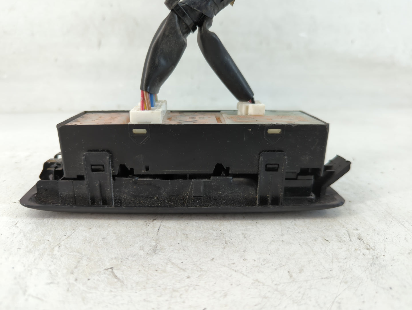 2008-2010 Nissan Rogue Master Power Window Switch Replacement Driver Side Left Fits Fits 2008 2009 2010 OEM Used Auto Parts 