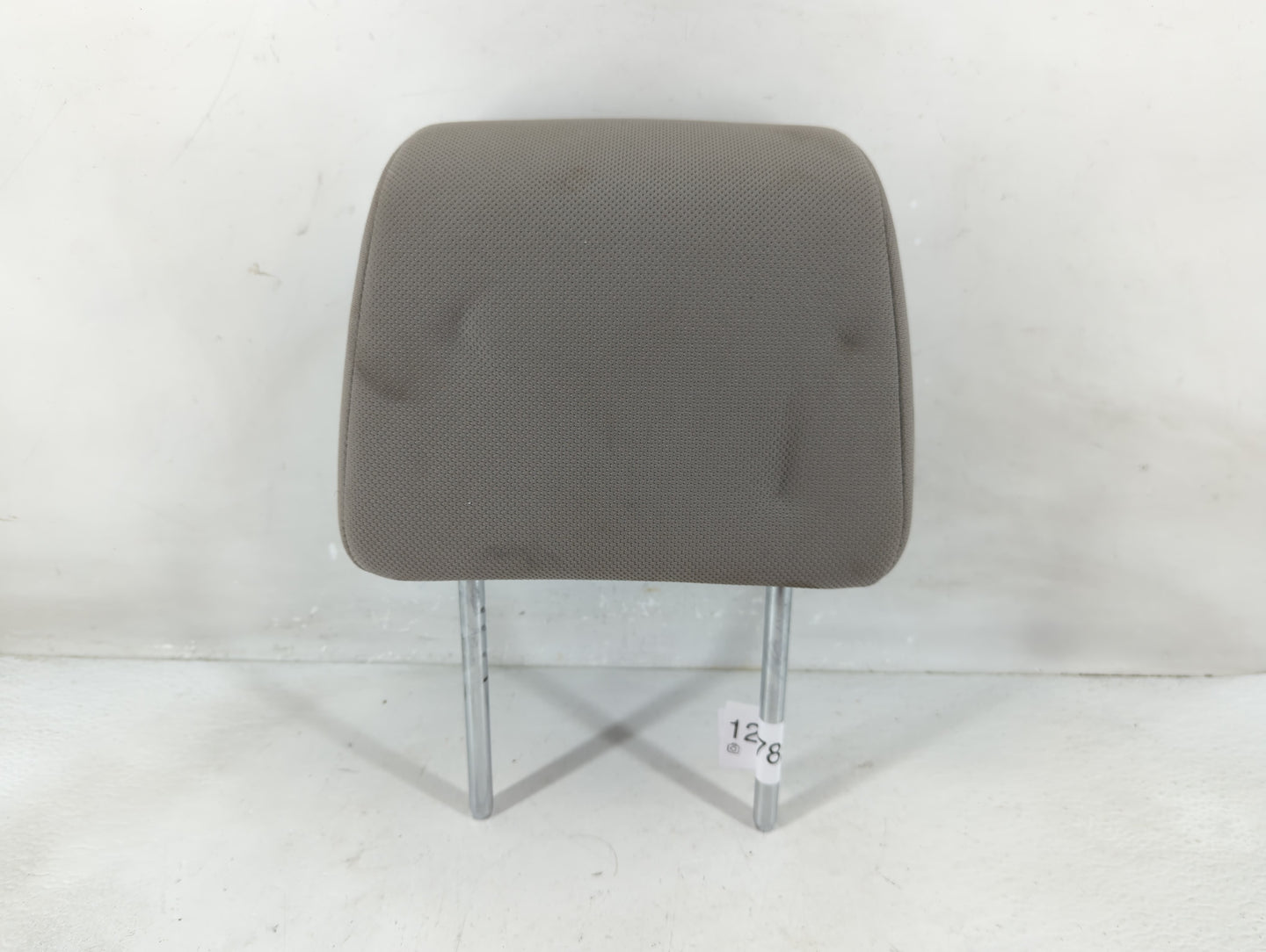 2010 Nissan Rogue Select Headrest Head Rest Front Driver Passenger Seat Fits OEM Used Auto Parts - Oemusedautoparts1.com