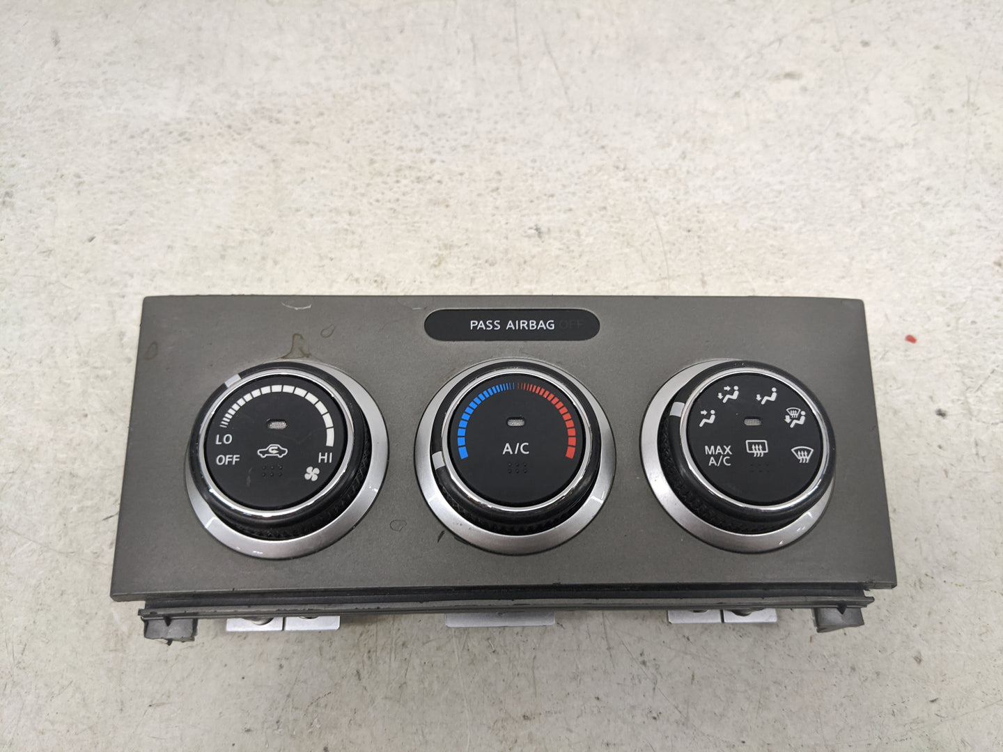 2010-2012 Nissan Sentra Climate Control Module Temperature AC/Heater Replacement P/N:27510ZT50A A02000A3206000 Fits OEM Used