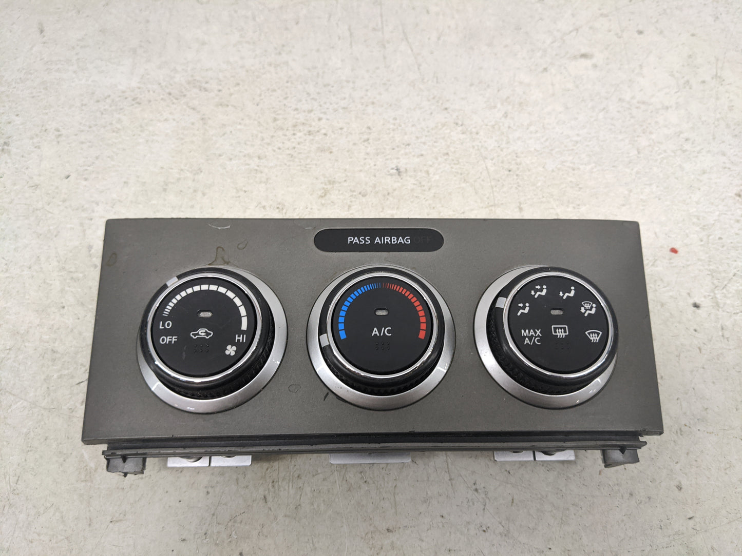 2010-2012 Nissan Sentra Climate Control Module Temperature AC/Heater Replacement P/N:27510ZT50A A02000A3206000 Fits OEM Used