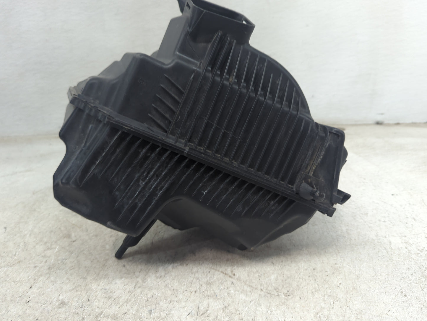 2010 Nissan Sentra Air Cleaner Intake-duct Hose Tube - Oemusedautoparts1.com