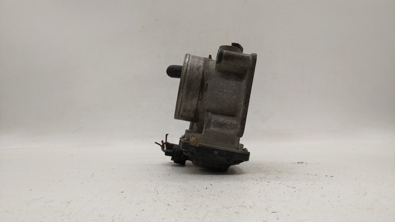 2007-2012 Nissan Sentra Throttle Body P/N:ET-A60-02 ET-A60-02 B Fits OEM Used Auto Parts - Oemusedautoparts1.com