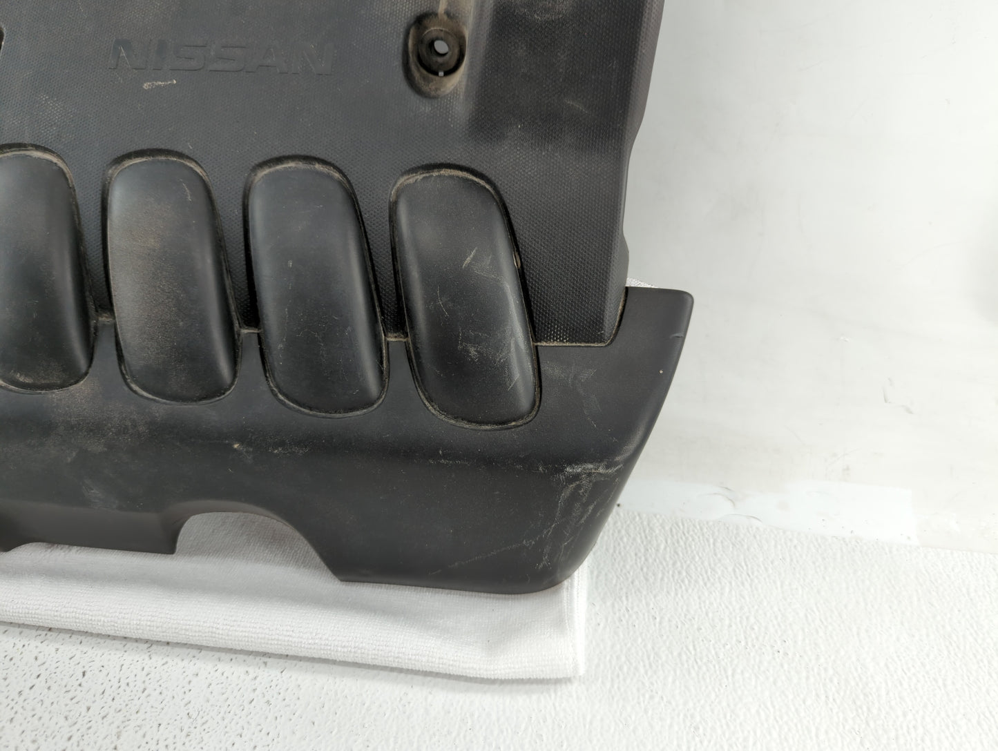 2010 Nissan Sentra Engine Cover - Oemusedautoparts1.com