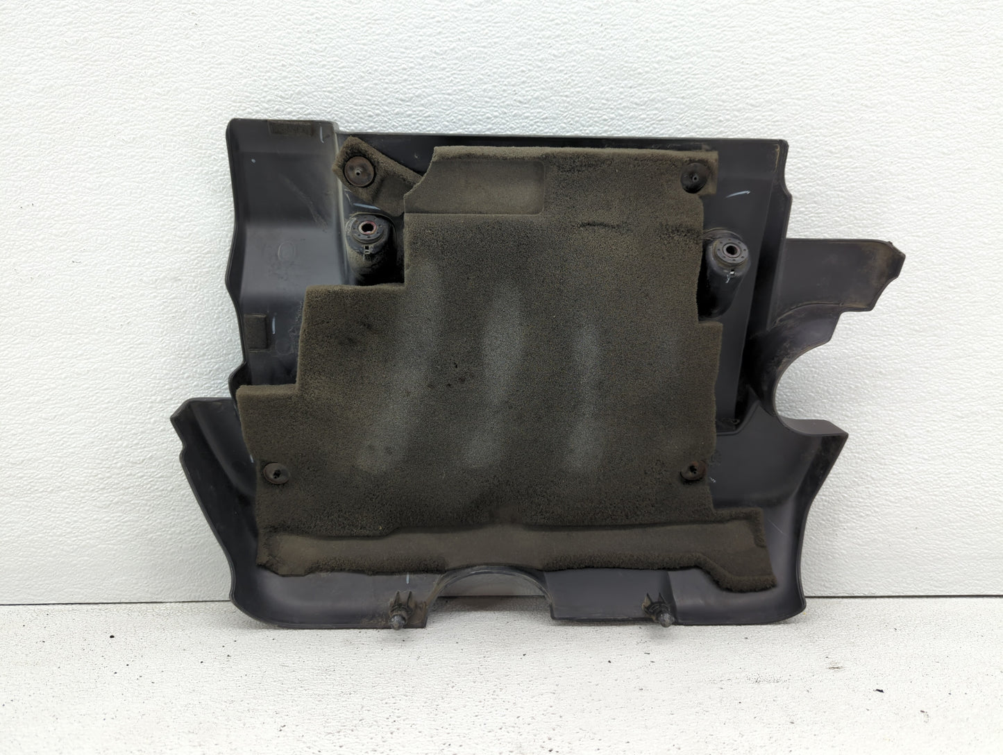 2010 Nissan Sentra Engine Cover - Oemusedautoparts1.com