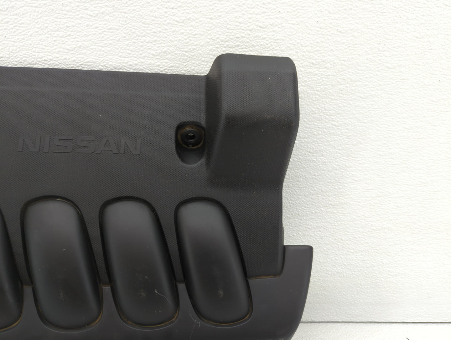 2010 Nissan Sentra Engine Cover - Oemusedautoparts1.com