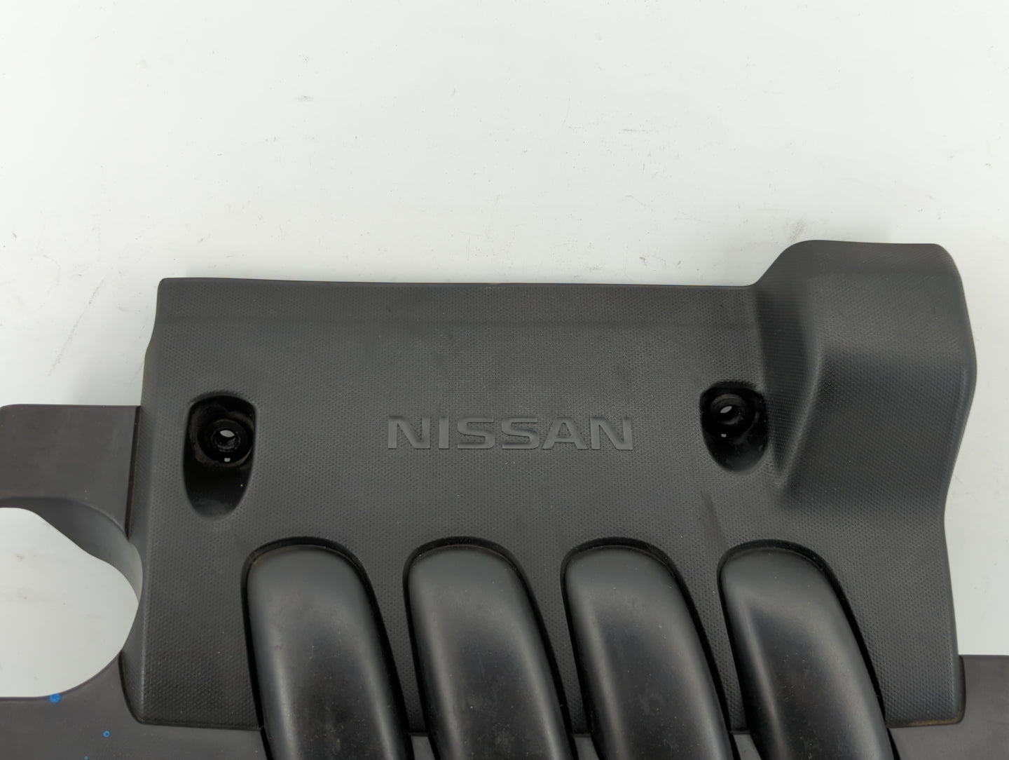 2010 Nissan Sentra Engine Cover - Oemusedautoparts1.com